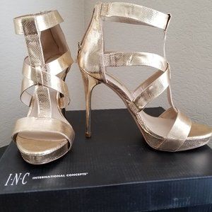 INC-Inc International Concepts Gold Sandal